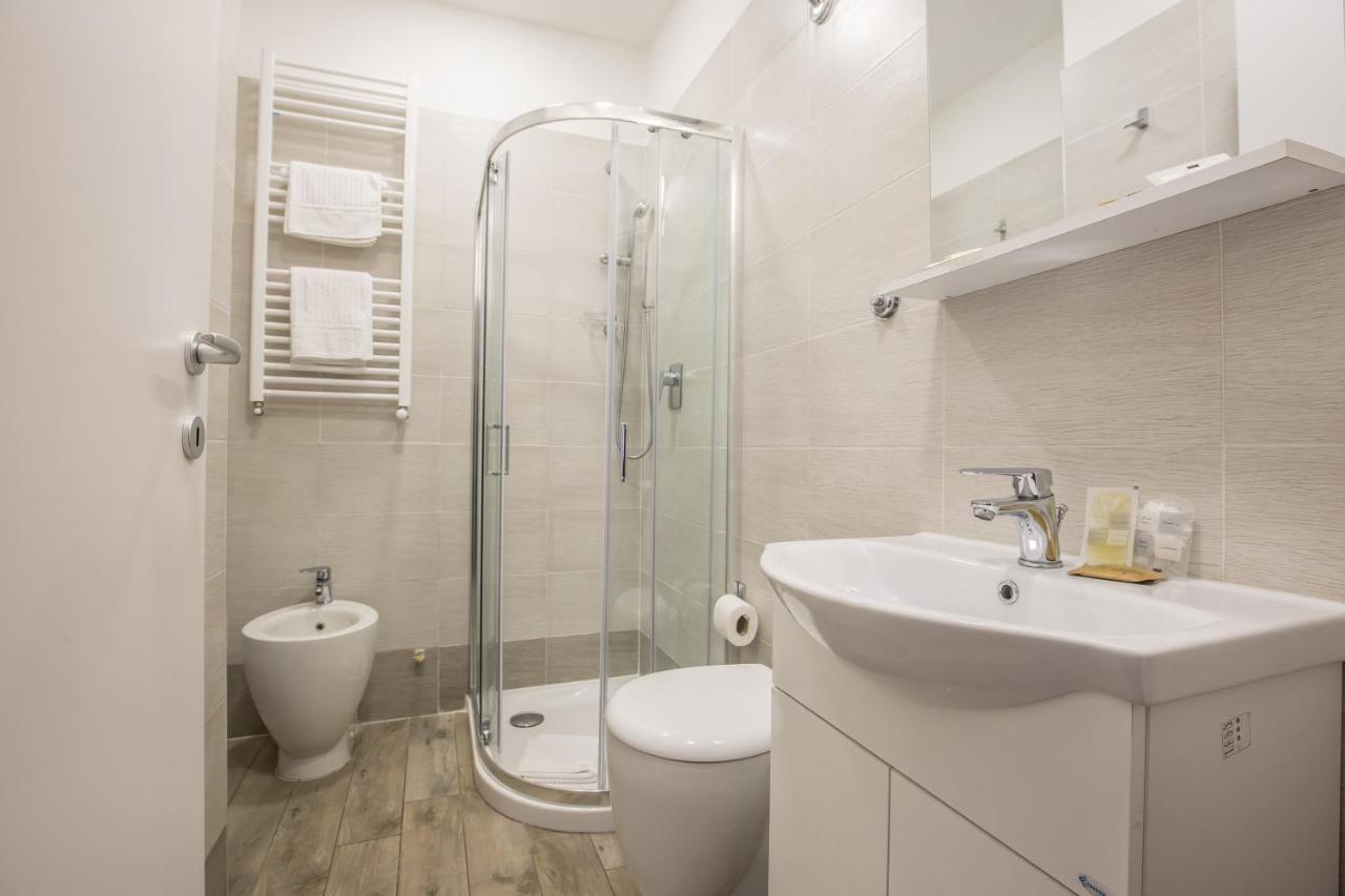 Azzurra Rooms Rome Buitenkant foto